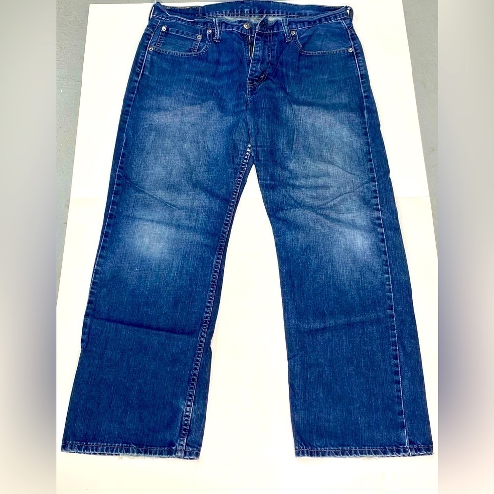 Levi’s 569 32W x 30L women’s jeans, blue jeans